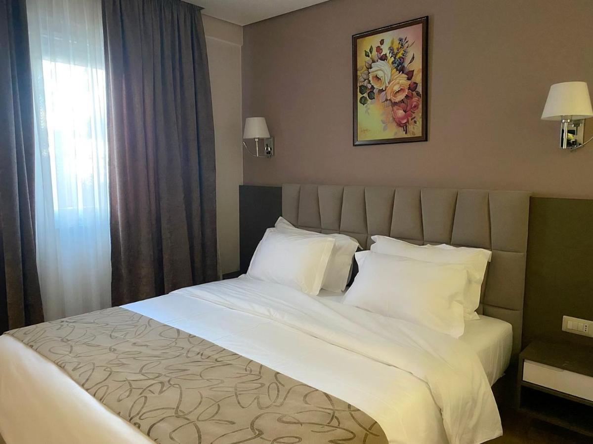 Agsel Hotel & Spa Tirana Exterior foto